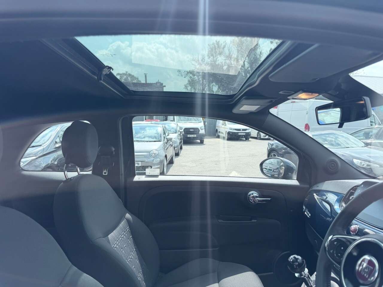 2023 FIAT 500 2023 FIAT 500