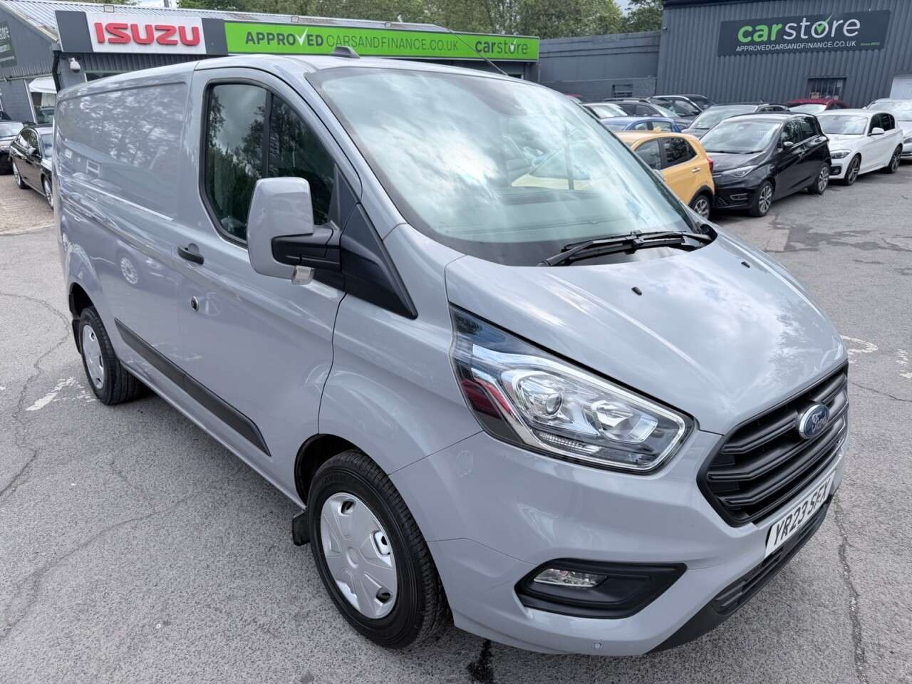 A 2023 FORD TRANSIT CUSTOM Grey 2.0 280 EcoBlue Trend van, 21,700 miles, Euro 6, ULEZ compliant, 6-Spe A 2023 FORD TRANSIT CUSTOM Grey 2.0 280 EcoBlue Trend van, 21,700 miles, Euro 6, ULEZ compliant, 6-Spe