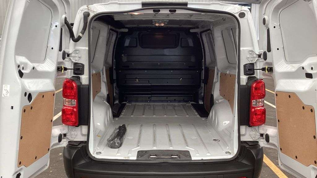 2024 TOYOTA PROACE 2024 TOYOTA PROACE