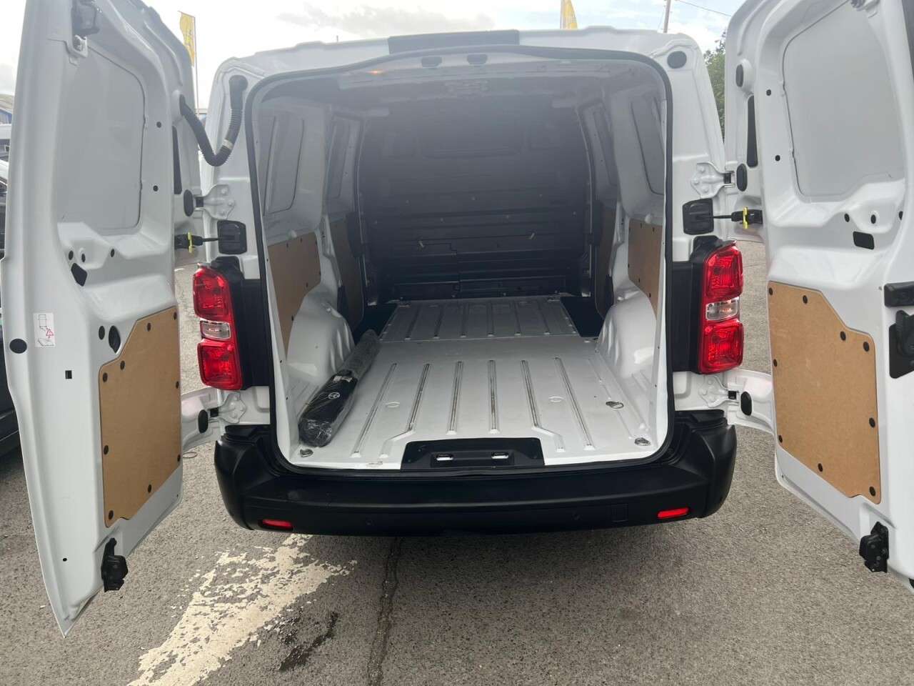 2024 TOYOTA PROACE 2024 TOYOTA PROACE