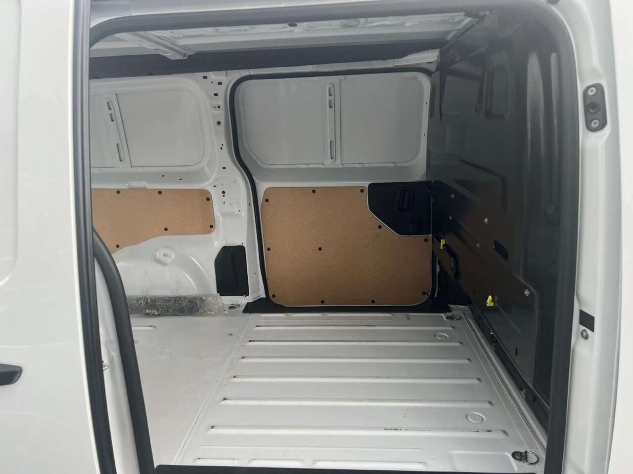 2024 TOYOTA PROACE 2024 TOYOTA PROACE