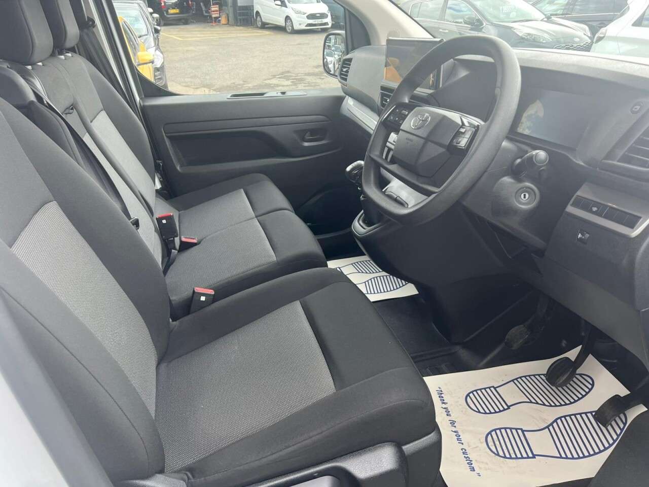 2024 TOYOTA PROACE 2024 TOYOTA PROACE