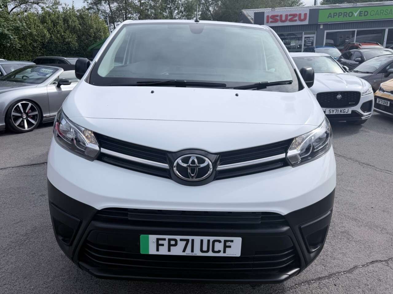 A 2021 TOYOTA PROACE White 50kWh Icon electric panel van, 8,300 miles, Automatic, Touchscreen, B A 2021 TOYOTA PROACE White 50kWh Icon electric panel van, 8,300 miles, Automatic, Touchscreen, B