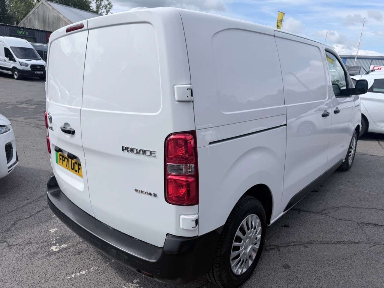 2021 TOYOTA PROACE 2021 TOYOTA PROACE