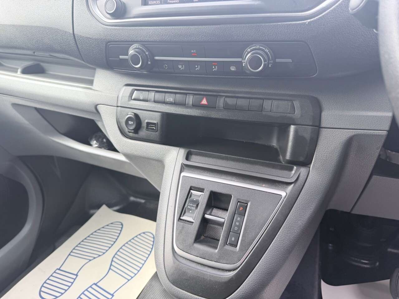 2021 TOYOTA PROACE 2021 TOYOTA PROACE