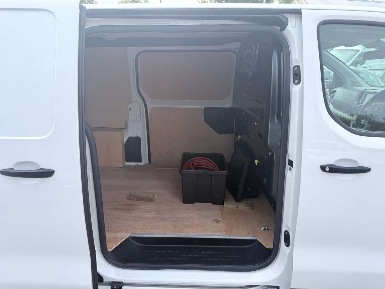2021 TOYOTA PROACE 2021 TOYOTA PROACE