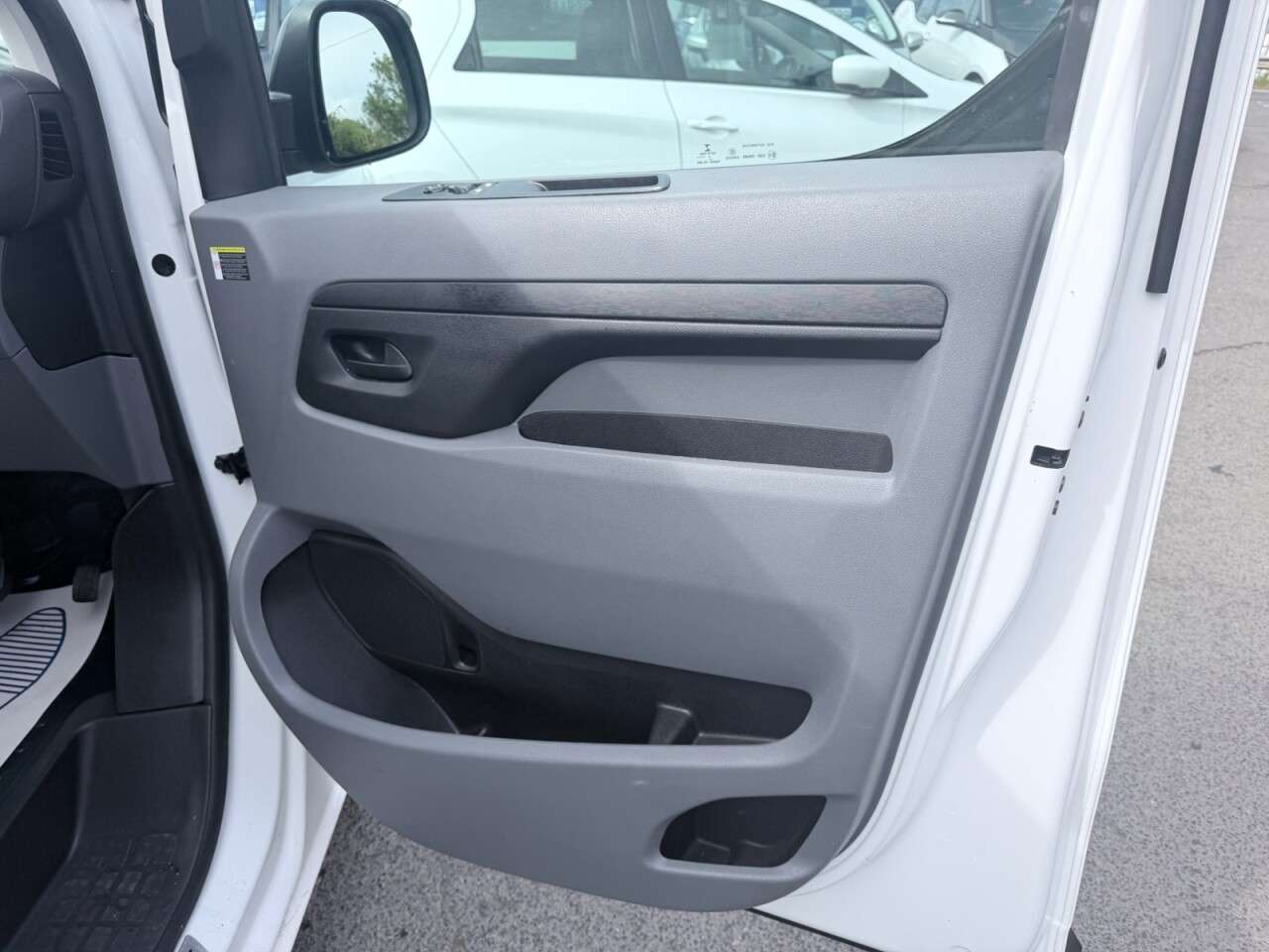 2021 TOYOTA PROACE 2021 TOYOTA PROACE