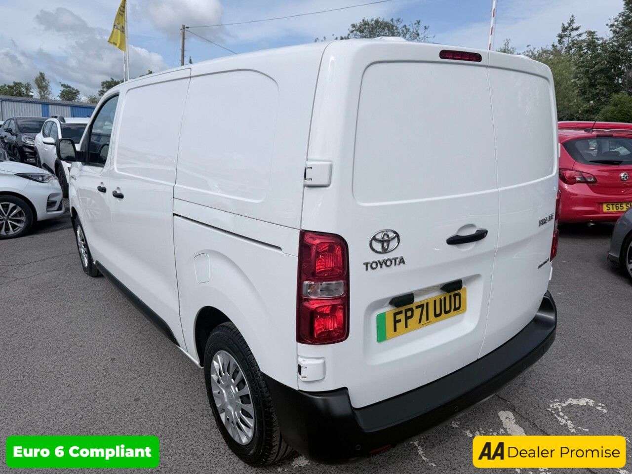 2021 TOYOTA PROACE 2021 TOYOTA PROACE