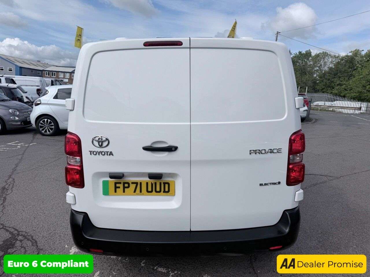 2021 TOYOTA PROACE 2021 TOYOTA PROACE