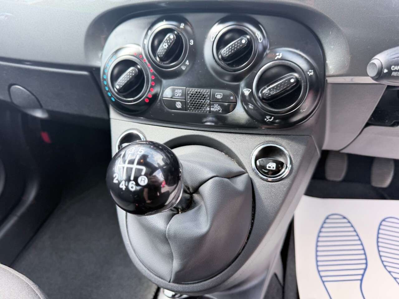 2023 FIAT 500 2023 FIAT 500