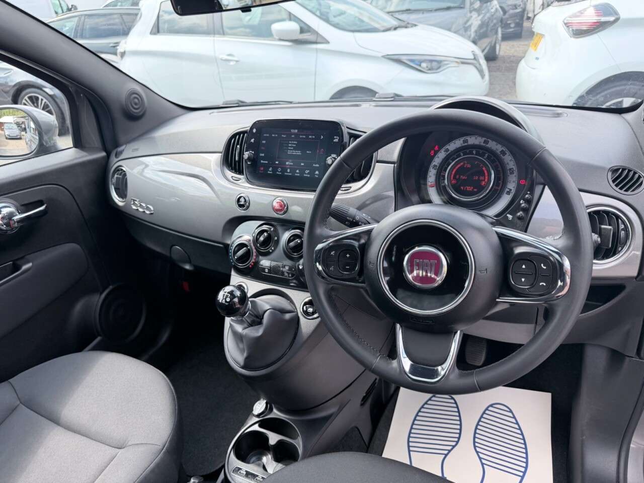 2023 FIAT 500 2023 FIAT 500