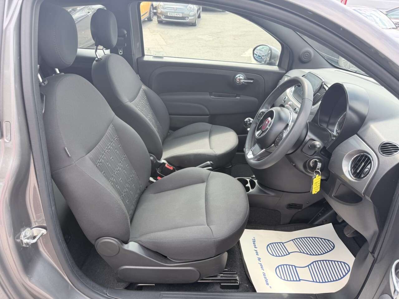 2023 FIAT 500 2023 FIAT 500