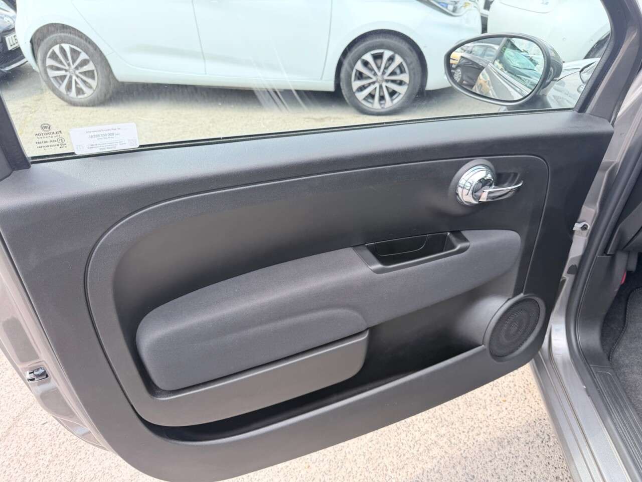 2023 FIAT 500 2023 FIAT 500