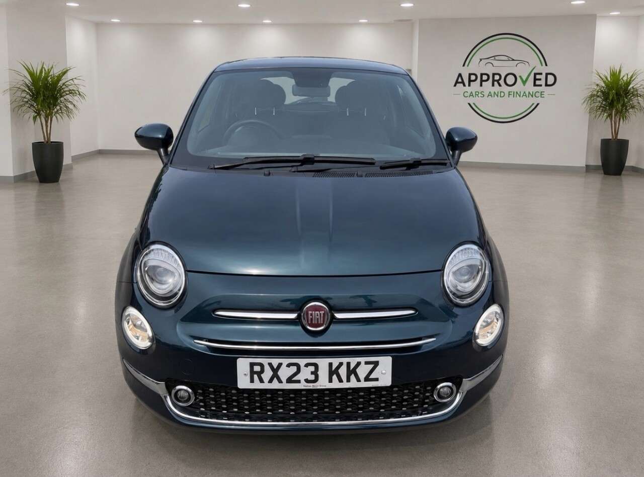 A 2023 FIAT 500 Blue 1.0 MHEV hatchback, 36,372 miles, Euro 6, ULEZ compliant, 6-speed manu A 2023 FIAT 500 Blue 1.0 MHEV hatchback, 36,372 miles, Euro 6, ULEZ compliant, 6-speed manu