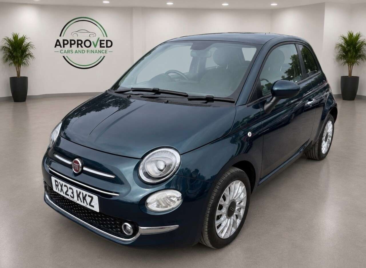 A 2023 FIAT 500 Blue 1.0 MHEV hatchback, 36,372 miles, Euro 6, ULEZ compliant, 6-speed manu A 2023 FIAT 500 Blue 1.0 MHEV hatchback, 36,372 miles, Euro 6, ULEZ compliant, 6-speed manu