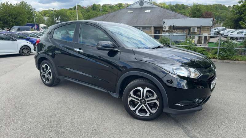 A 2018 HONDA HR-V Black 1.5 i-VTEC SE SUV, 26,300 miles, Euro 6, ULEZ compliant, 6-Speed manu A 2018 HONDA HR-V Black 1.5 i-VTEC SE SUV, 26,300 miles, Euro 6, ULEZ compliant, 6-Speed manu