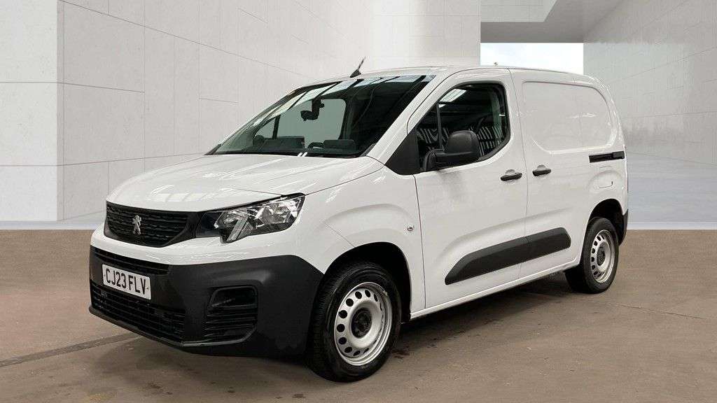 A 2023 PEUGEOT PARTNER White 1.5 BlueHDi Professional Premium+ van, 46,550 miles, Euro 6, 6-Speed A 2023 PEUGEOT PARTNER White 1.5 BlueHDi Professional Premium+ van, 46,550 miles, Euro 6, 6-Speed