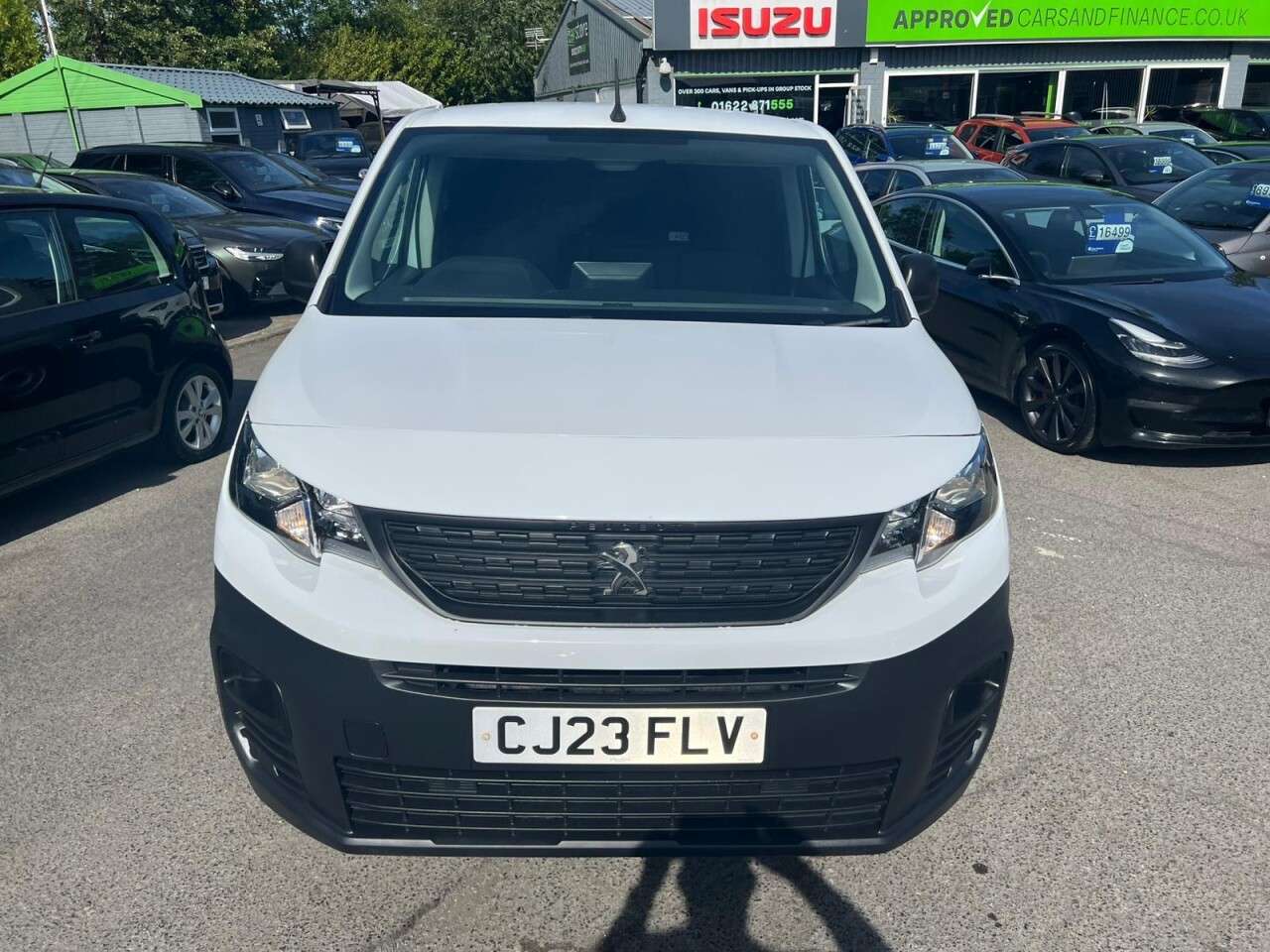 A 2023 PEUGEOT PARTNER White 1.5 BlueHDi Professional Premium+ van, 46,550 miles, Euro 6, 6-Speed A 2023 PEUGEOT PARTNER White 1.5 BlueHDi Professional Premium+ van, 46,550 miles, Euro 6, 6-Speed