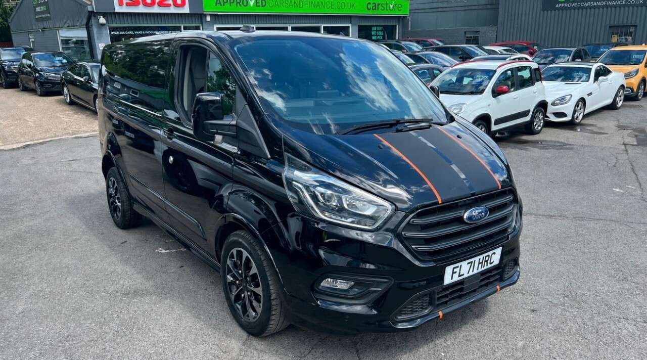 A 2021 FORD TRANSIT CUSTOM Black 2.0 310 EcoBlue Sport van, 39,300 miles, Euro 6, Automatic, Sat nav, A 2021 FORD TRANSIT CUSTOM Black 2.0 310 EcoBlue Sport van, 39,300 miles, Euro 6, Automatic, Sat nav,