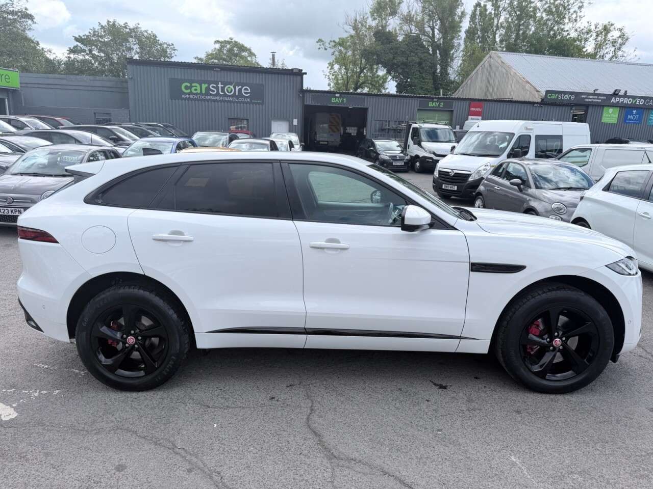 2021 JAGUAR F-PACE 2021 JAGUAR F-PACE