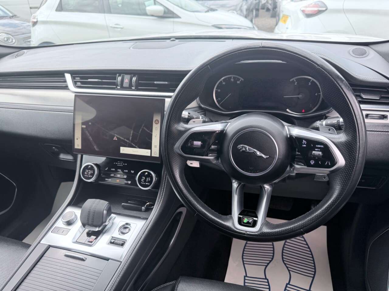2021 JAGUAR F-PACE 2021 JAGUAR F-PACE