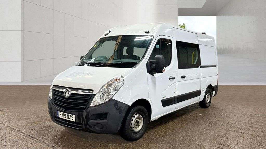 A 2019 VAUXHALL MOVANO 2.3 CDTi mess unit, 46,000 miles, Euro 6, 6-speed manual, A/C, Rear Camera, A 2019 VAUXHALL MOVANO 2.3 CDTi mess unit, 46,000 miles, Euro 6, 6-speed manual, A/C, Rear Camera,