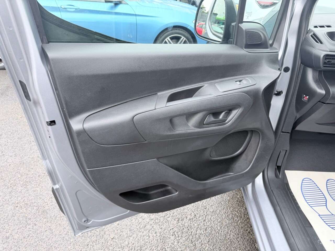 2019 PEUGEOT PARTNER 2019 PEUGEOT PARTNER