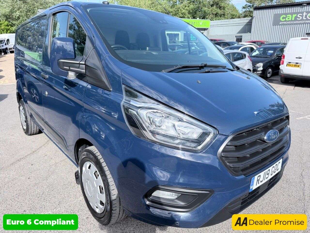 A 2019 FORD TRANSIT CUSTOM Blue 2.0 320 EcoBlue Trend van, 68,700 miles, Euro 6, ULEZ compliant, 6-Spe A 2019 FORD TRANSIT CUSTOM Blue 2.0 320 EcoBlue Trend van, 68,700 miles, Euro 6, ULEZ compliant, 6-Spe
