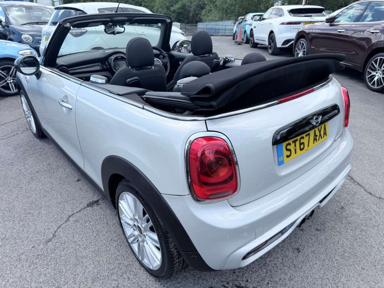 2017 MINI CONVERTIBLE 2017 MINI CONVERTIBLE