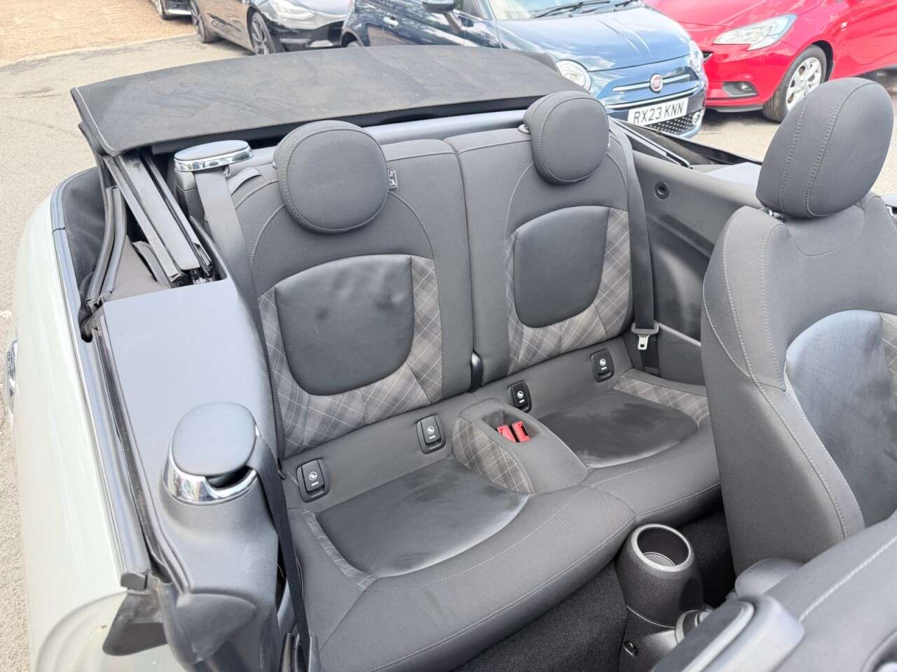 2017 MINI CONVERTIBLE 2017 MINI CONVERTIBLE
