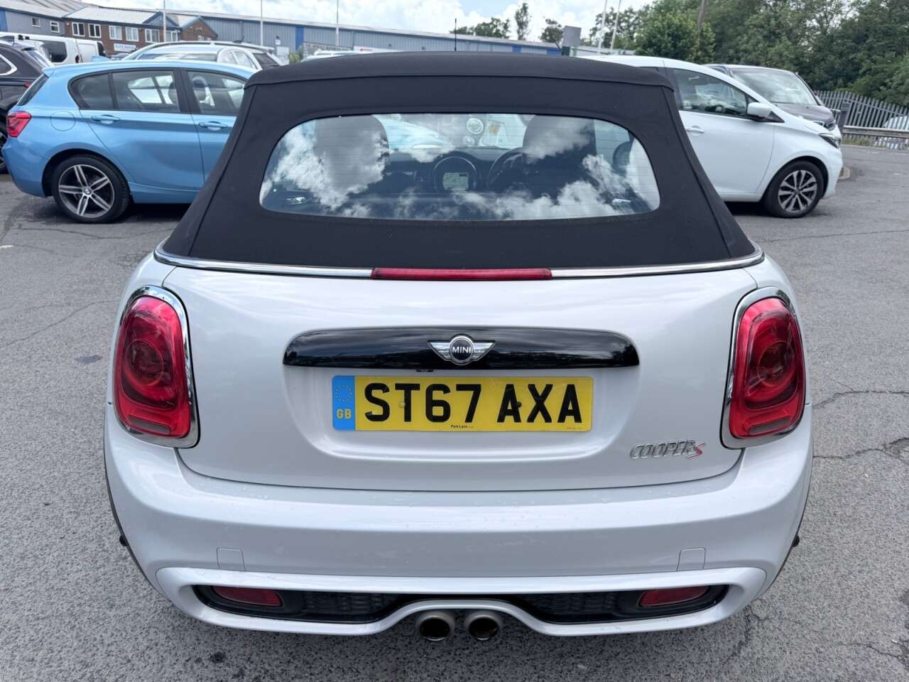 2017 MINI CONVERTIBLE 2017 MINI CONVERTIBLE