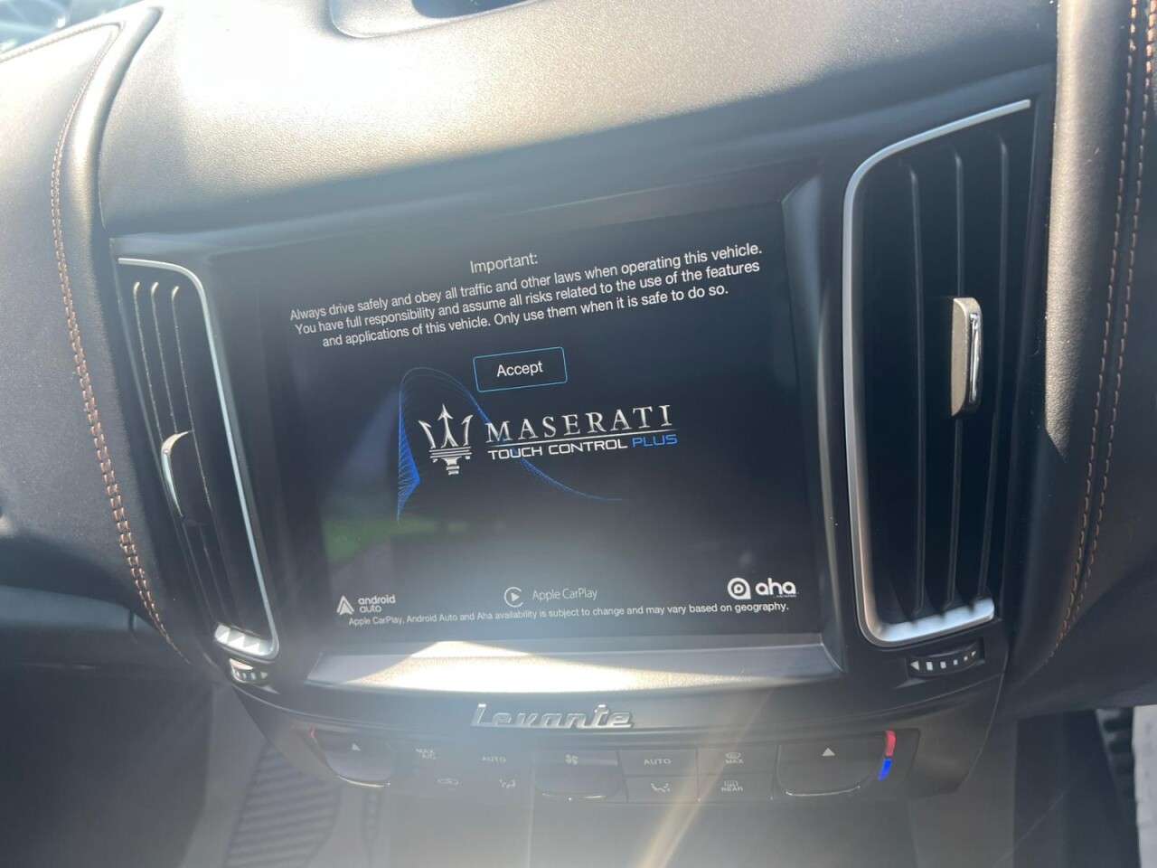 2019 MASERATI LEVANTE 2019 MASERATI LEVANTE
