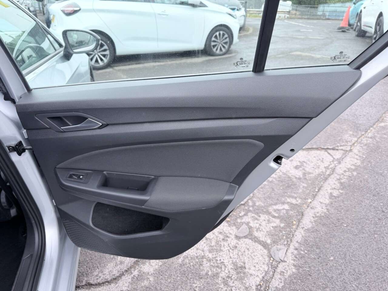 2021 VOLKSWAGEN GOLF 2021 VOLKSWAGEN GOLF