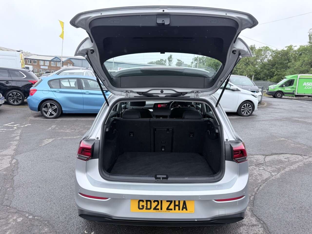 2021 VOLKSWAGEN GOLF 2021 VOLKSWAGEN GOLF