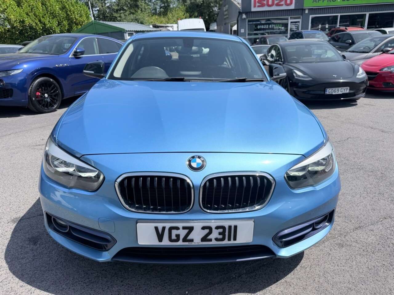 A 2018 BMW 1 SERIES Blue 1.5 116d Sport hatchback, 83,000 miles, Euro 6, 6-speed manual, 17in a A 2018 BMW 1 SERIES Blue 1.5 116d Sport hatchback, 83,000 miles, Euro 6, 6-speed manual, 17in a