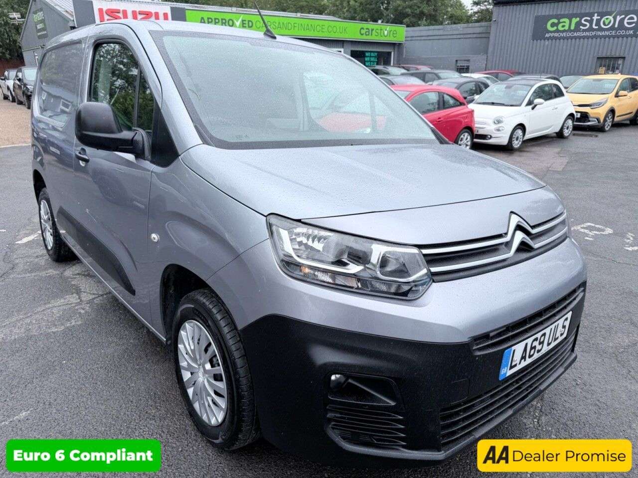 A 2020 CITROEN BERLINGO White 1.5 BlueHDi 650 Enterprise M van, 33,900 miles, Euro 6, 5-speed manua A 2020 CITROEN BERLINGO White 1.5 BlueHDi 650 Enterprise M van, 33,900 miles, Euro 6, 5-speed manua
