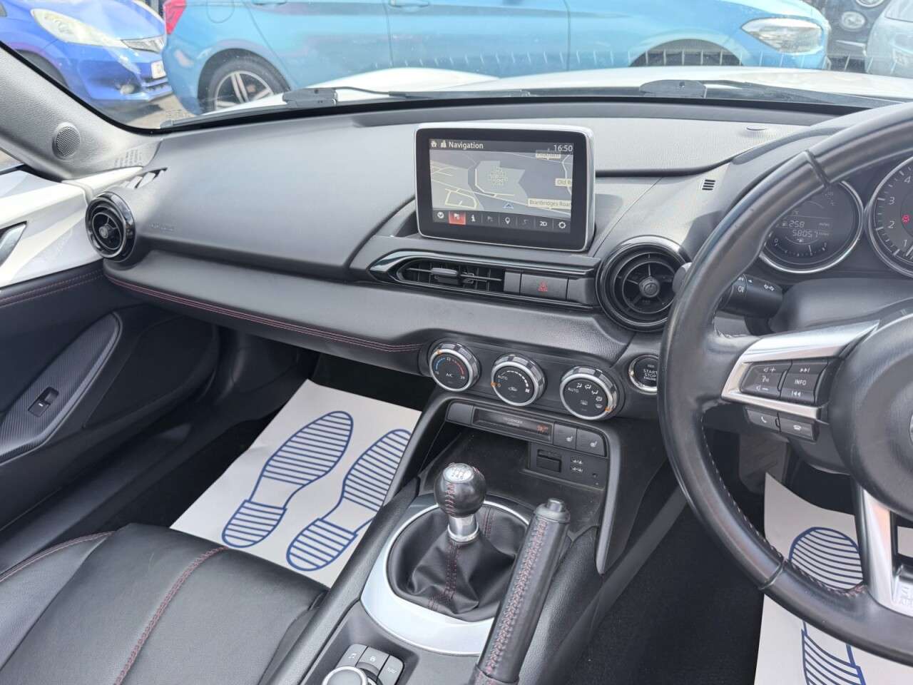 2016 MAZDA MX-5 2016 MAZDA MX-5