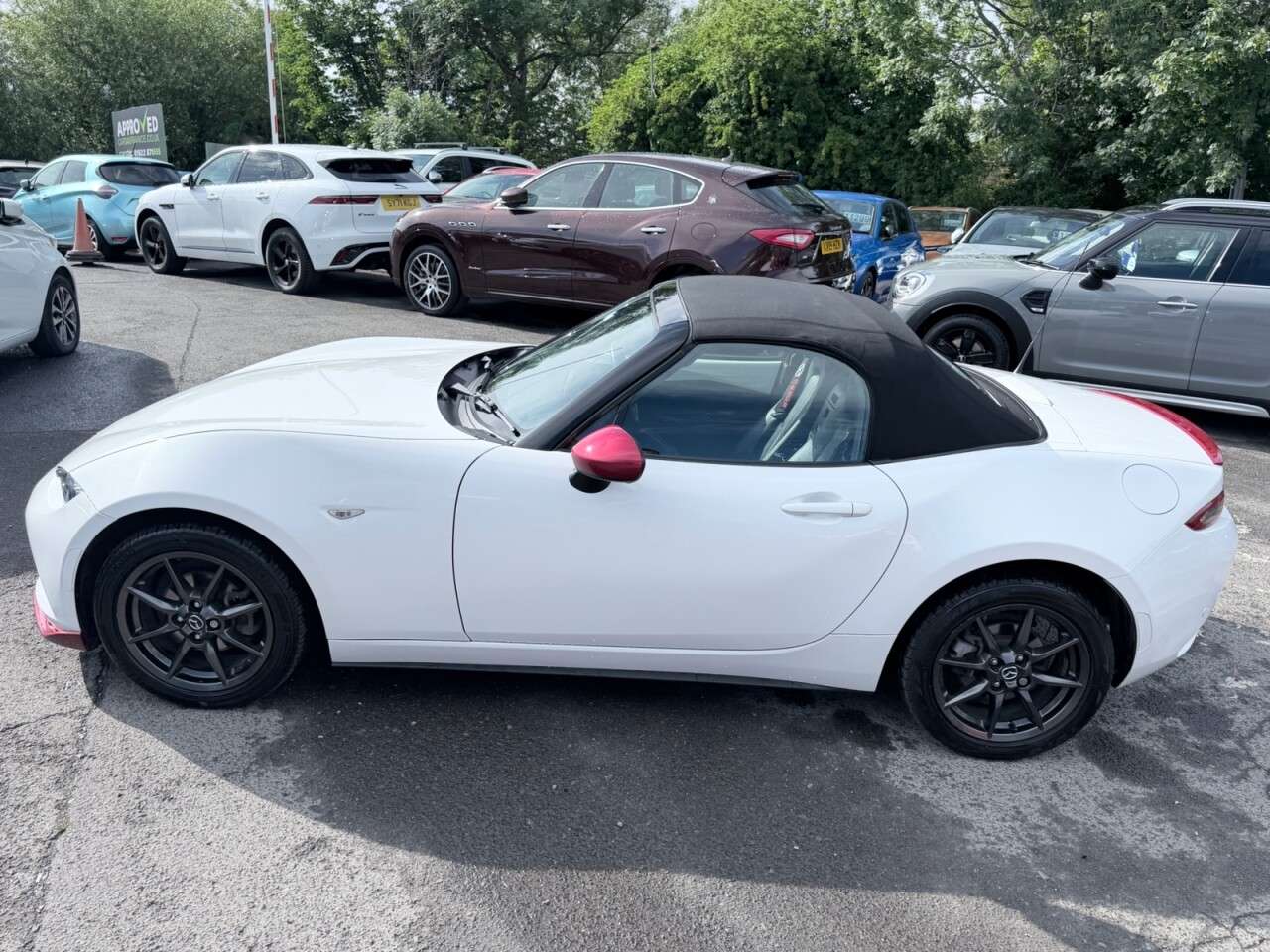 2016 MAZDA MX-5 2016 MAZDA MX-5
