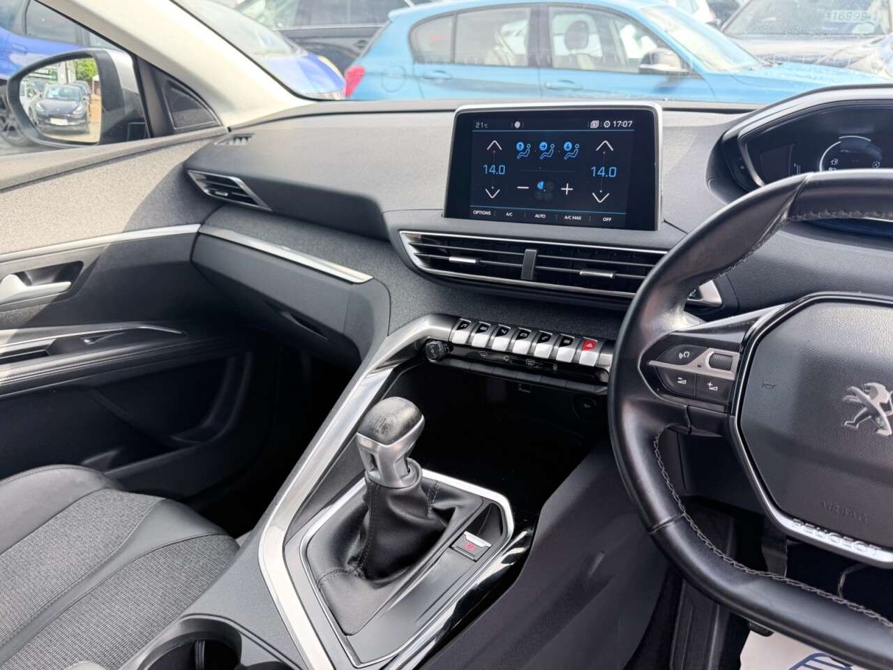 2020 PEUGEOT 5008 2020 PEUGEOT 5008