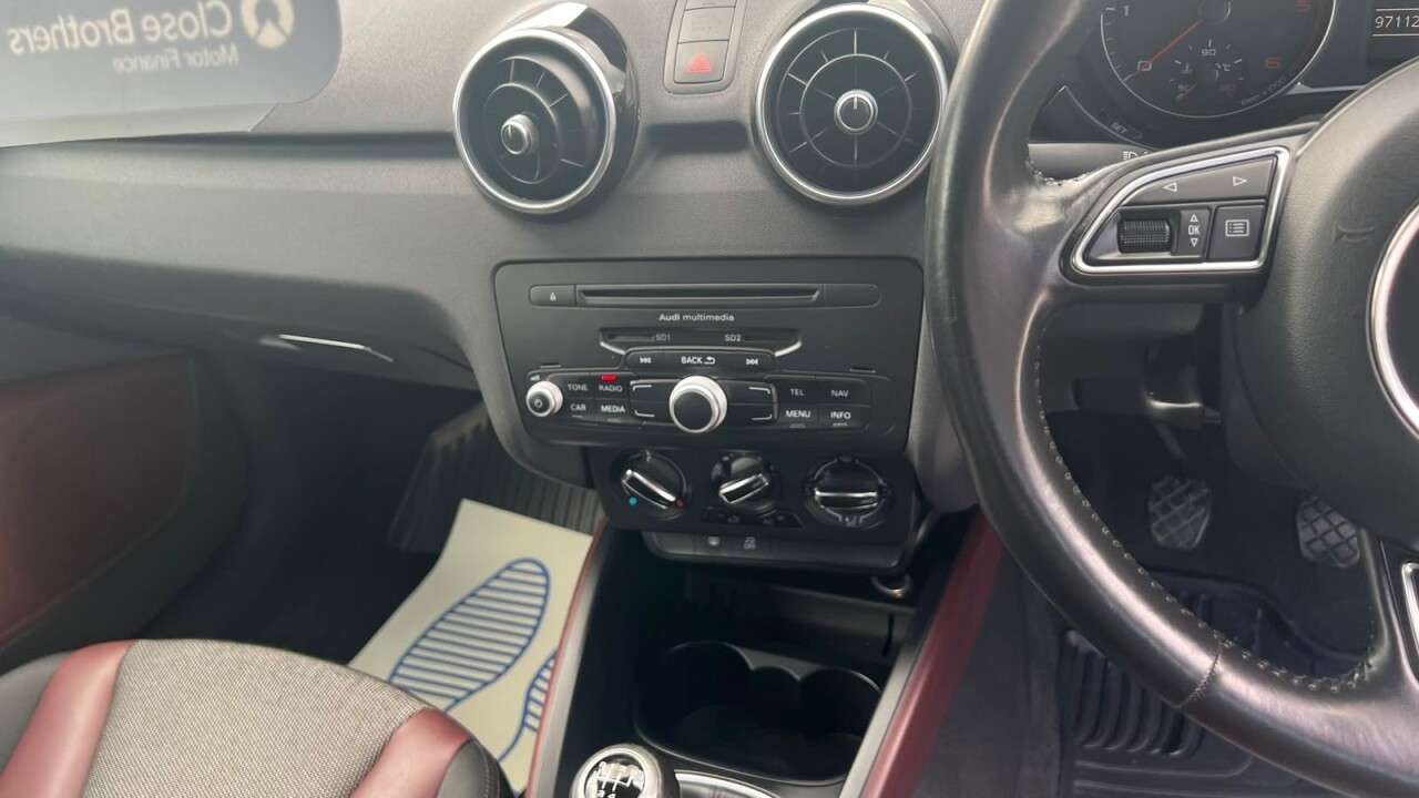 2012 AUDI A1 2012 AUDI A1