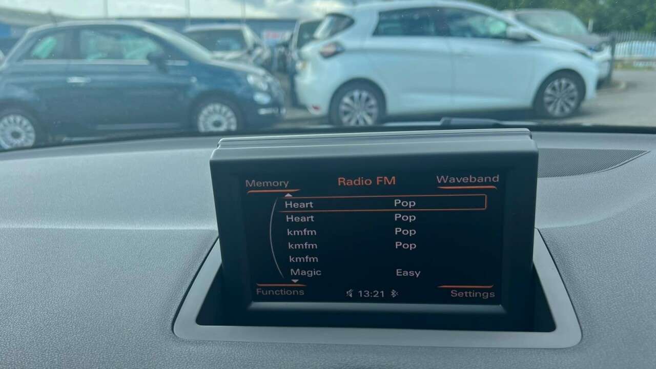 2012 AUDI A1 2012 AUDI A1