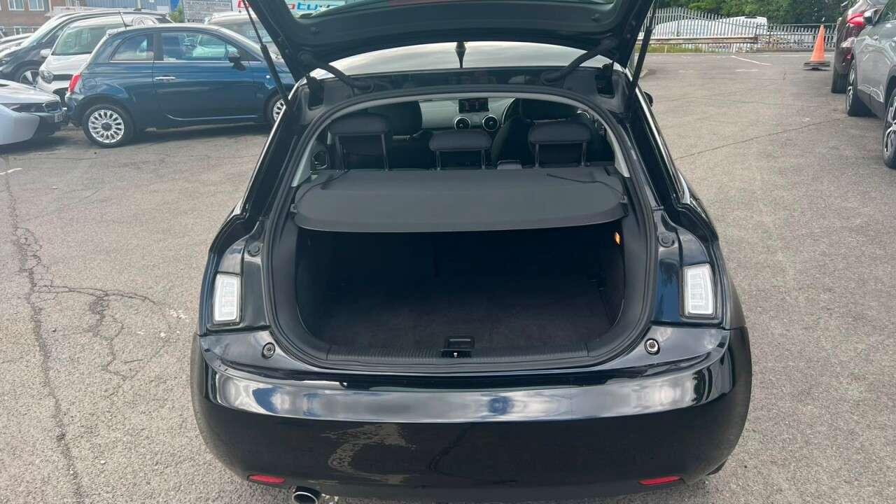 2012 AUDI A1 2012 AUDI A1