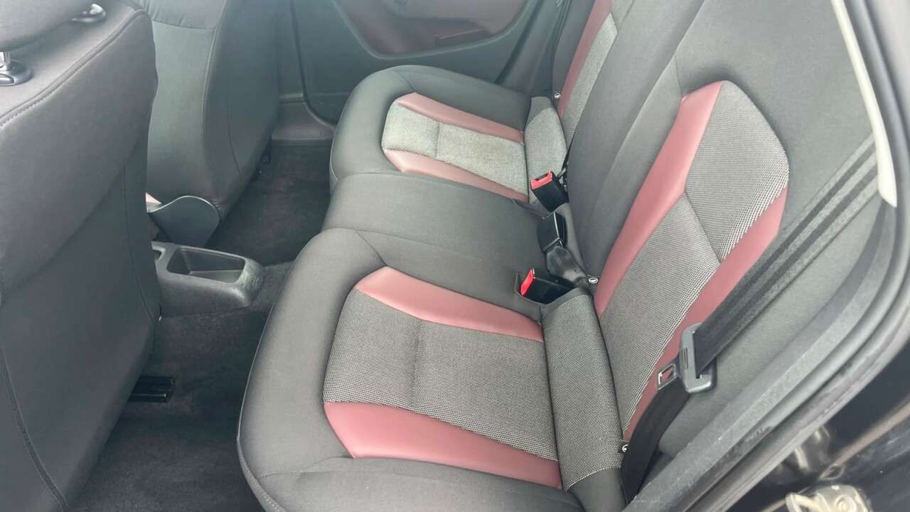 2012 AUDI A1 2012 AUDI A1