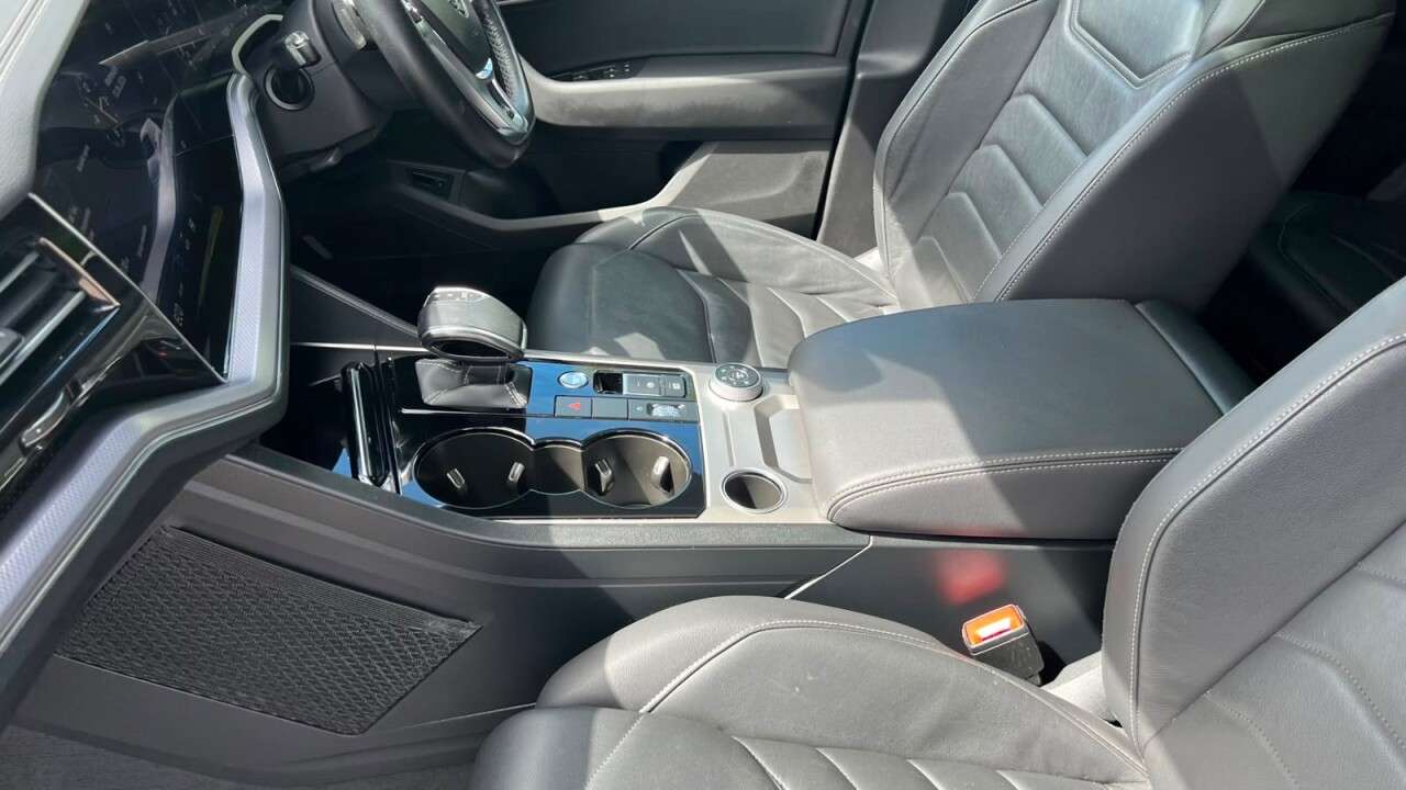 2019 VOLKSWAGEN TOUAREG 2019 VOLKSWAGEN TOUAREG