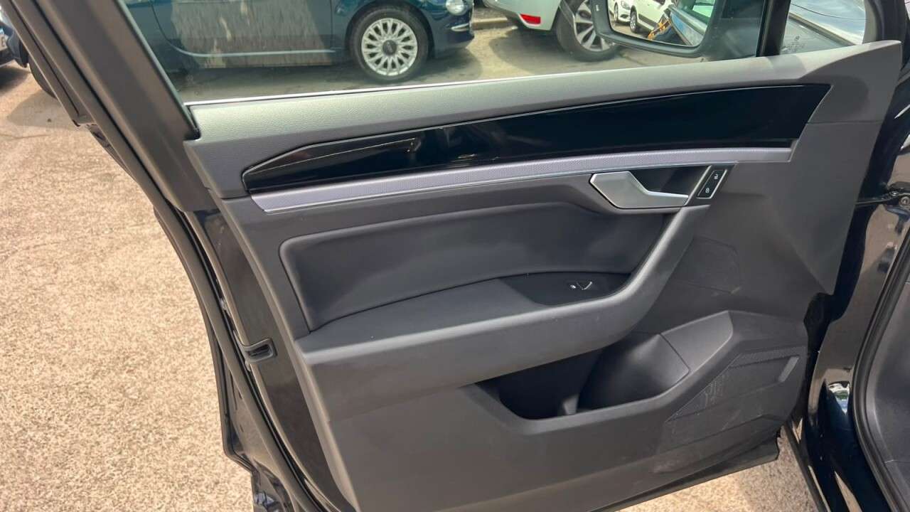 2019 VOLKSWAGEN TOUAREG 2019 VOLKSWAGEN TOUAREG