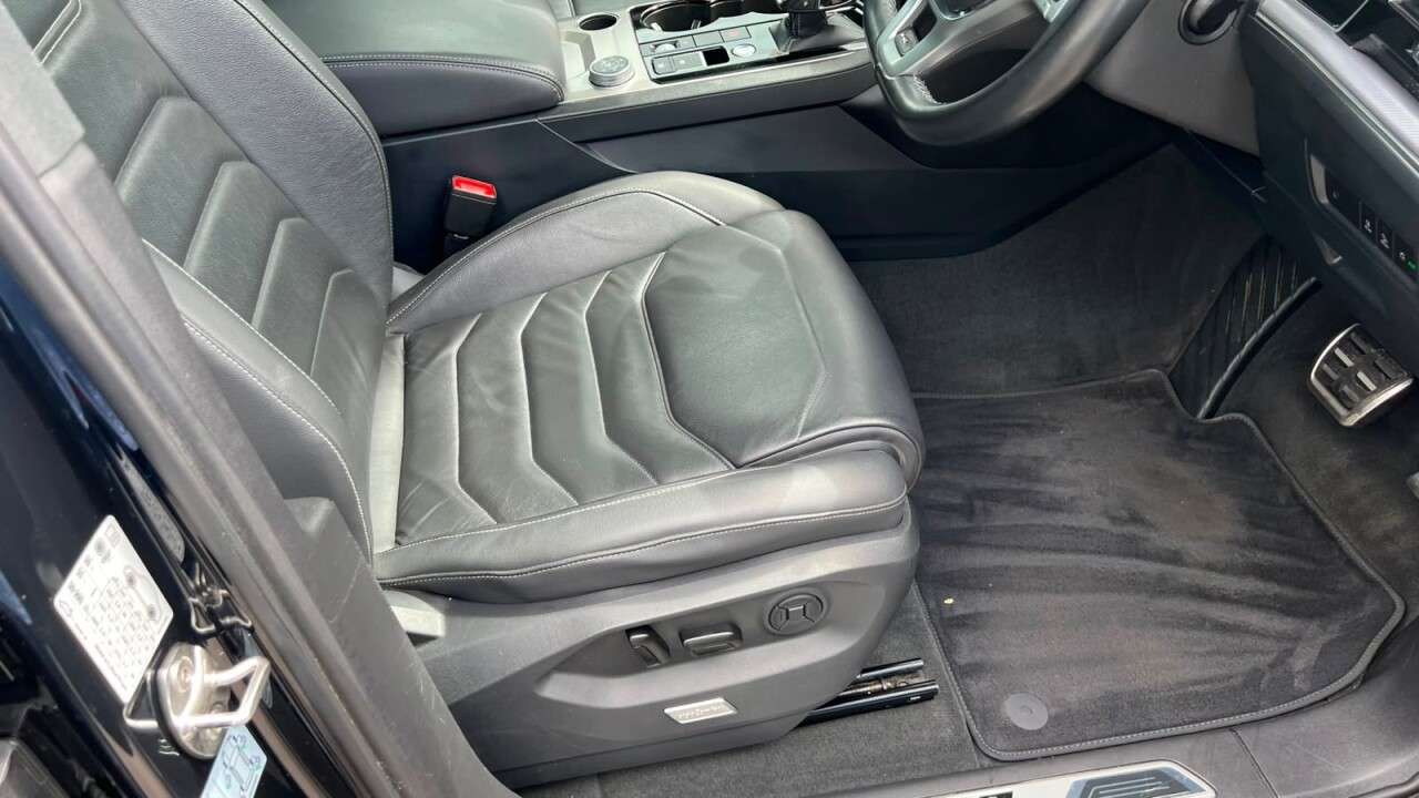 2019 VOLKSWAGEN TOUAREG 2019 VOLKSWAGEN TOUAREG