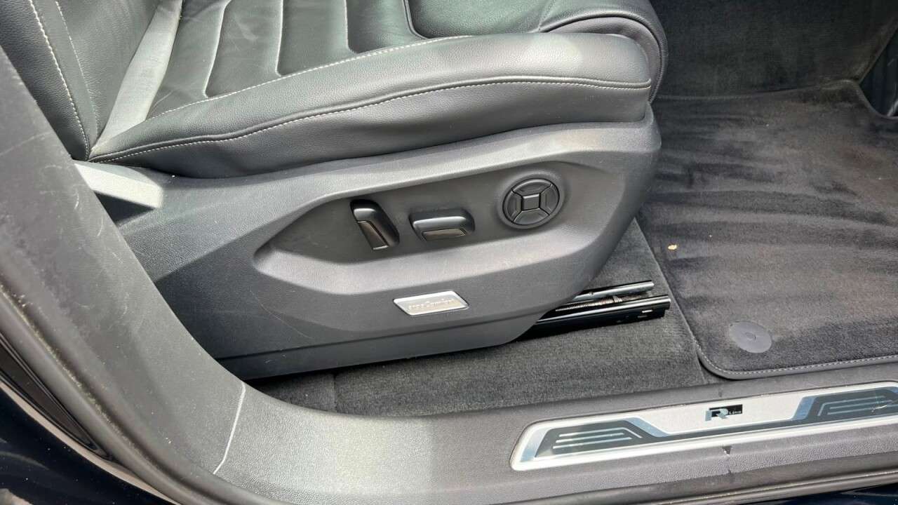 2019 VOLKSWAGEN TOUAREG 2019 VOLKSWAGEN TOUAREG