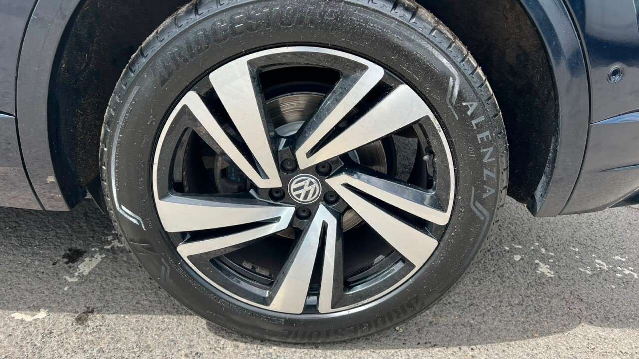 2019 VOLKSWAGEN TOUAREG 2019 VOLKSWAGEN TOUAREG