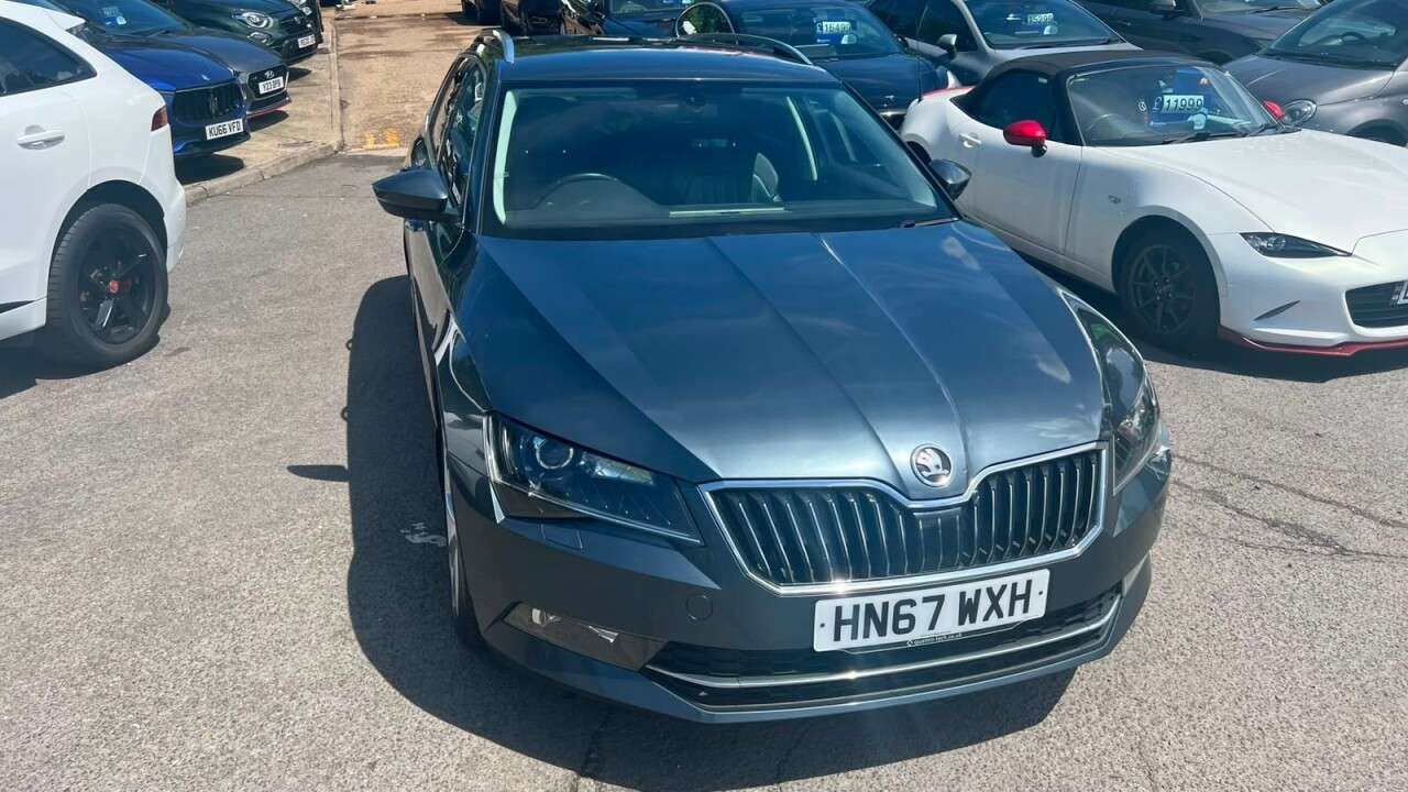 A 2017 SKODA SUPERB Grey 2.0 TSI SE L Executive Estate, 100,000 miles, Euro 6, DSG Automatic, L A 2017 SKODA SUPERB Grey 2.0 TSI SE L Executive Estate, 100,000 miles, Euro 6, DSG Automatic, L