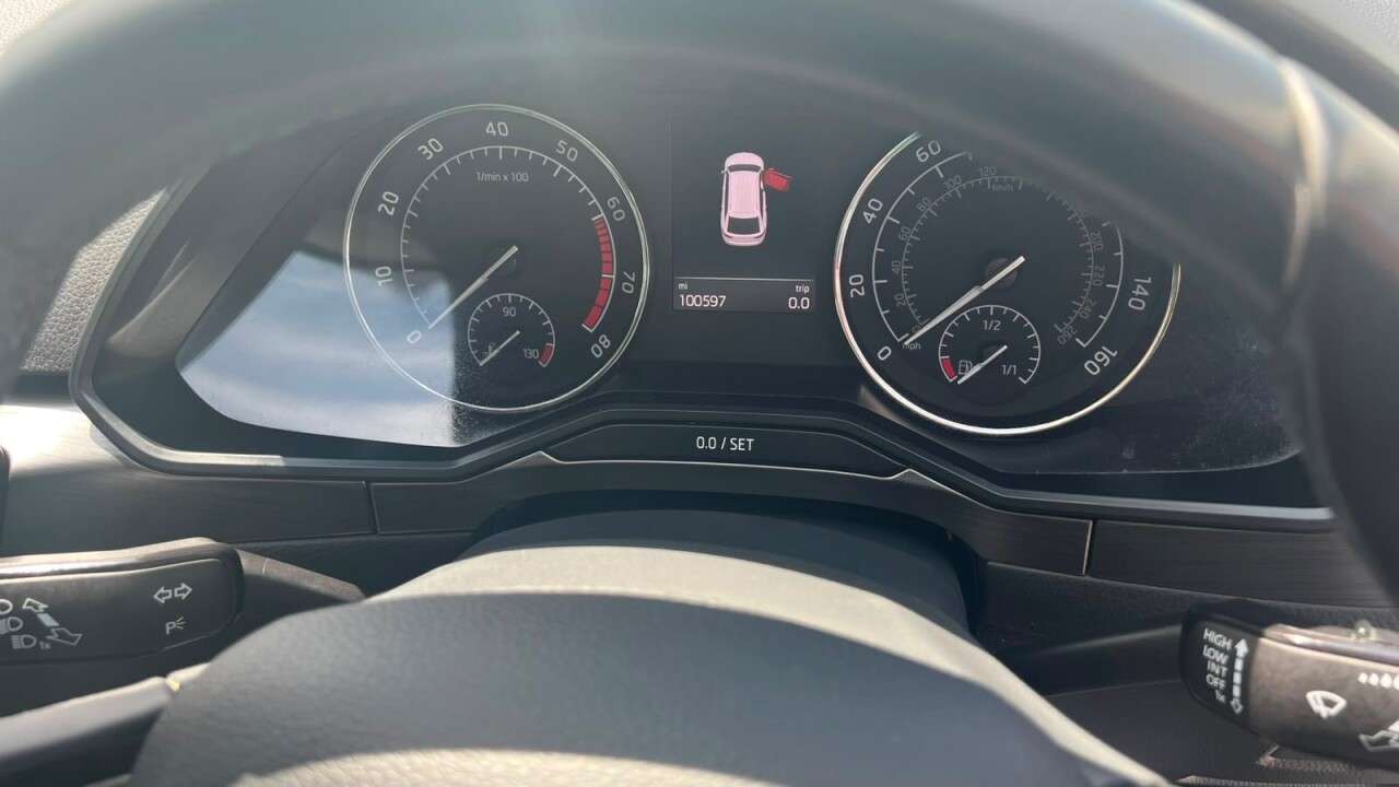 2017 SKODA SUPERB 2017 SKODA SUPERB